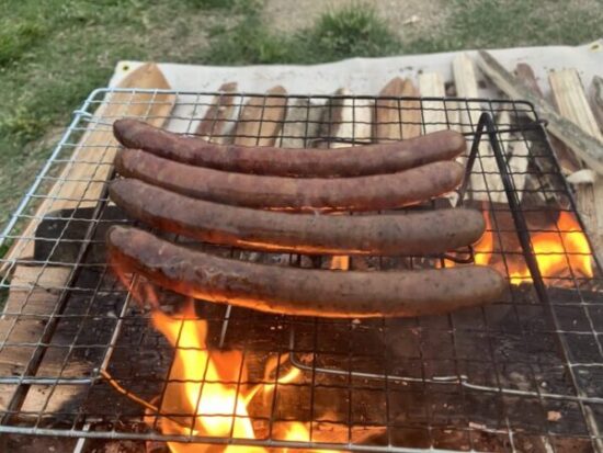 焼けたソーセージ