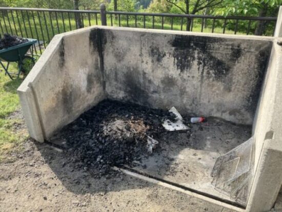 灰捨て場