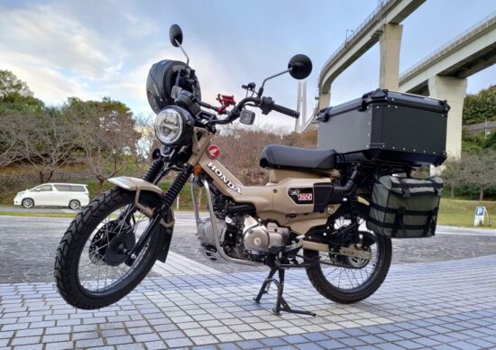 CT125のカスタム】ハンターカブのデカキャリア。トップケースは